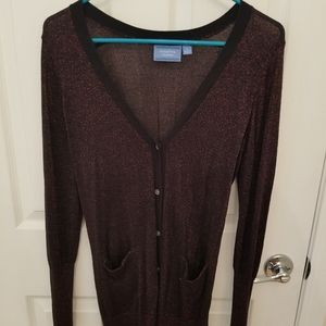 Simply Vera Wang long sleeved sweater with pockets
